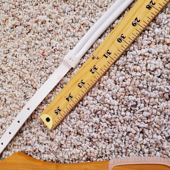 White 100% Genuine Leather Belt with Loop hardware Women O/S - Picture 13 of 16